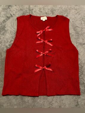 Le Lis Red Ribbed Sleeveless Knit Top with Satin Bow Closures
